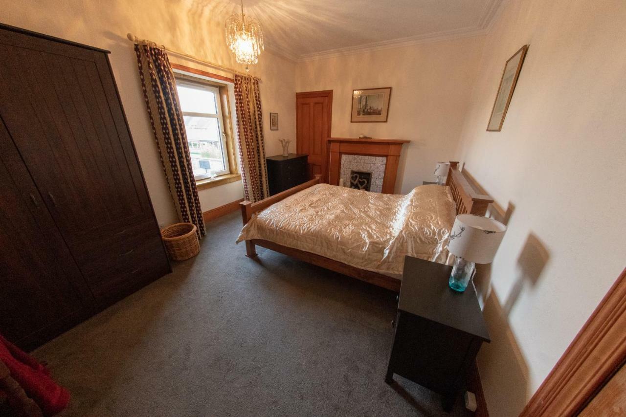 Apartament Period House / Entire Upstairs Flat Inverness Zewnętrze zdjęcie